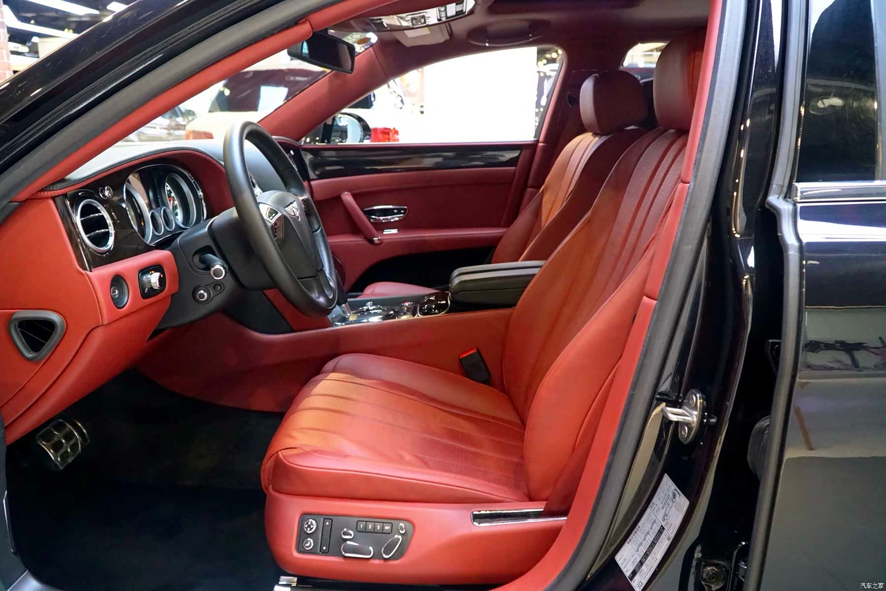 Bentley Flying Spur, 2016 8