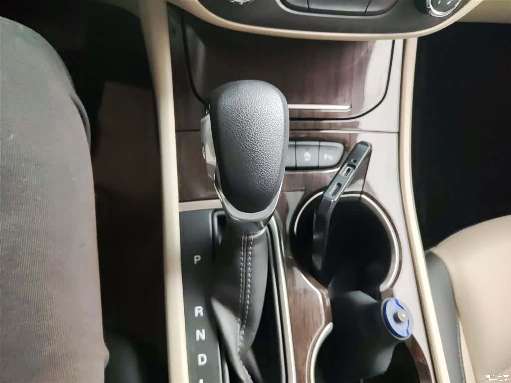 Buick Verano, 2019 6