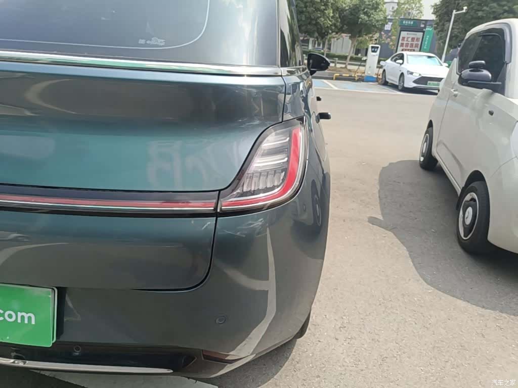Wuling 460, 2024 8