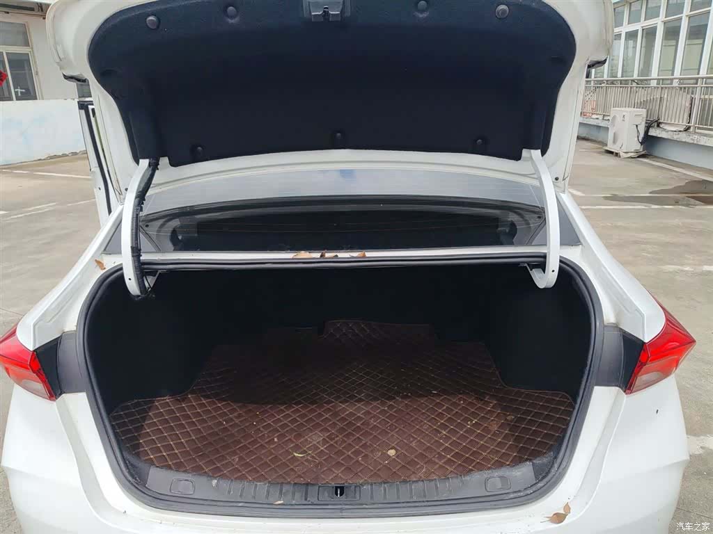 Buick Verano, 2023 15