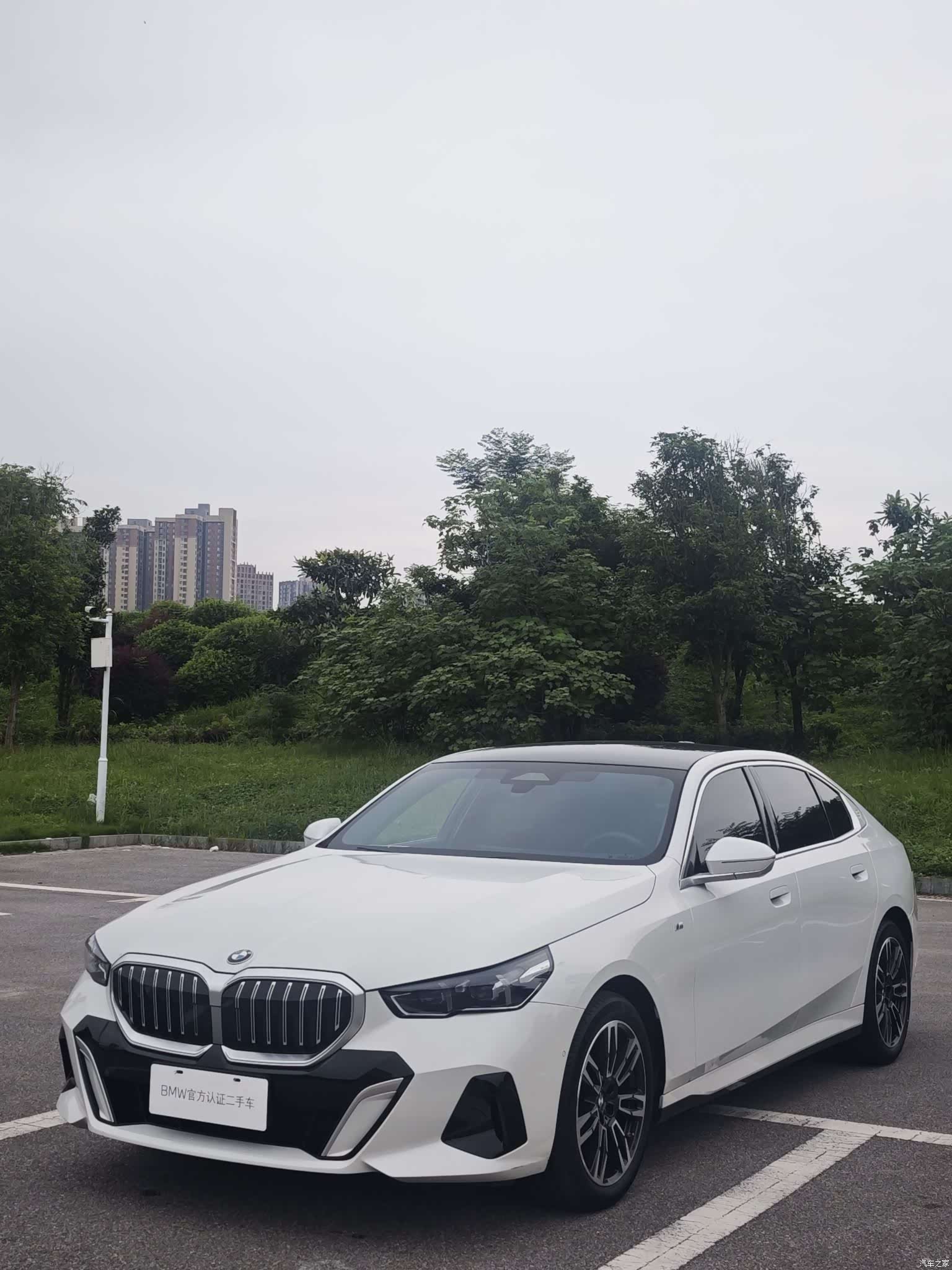 BMW 5 Series, 2024 10