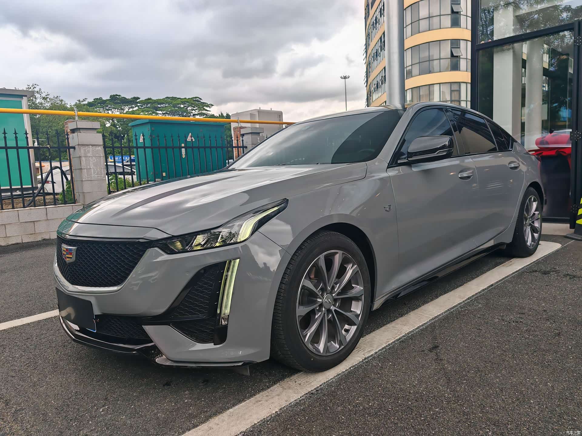Cadillac CT5