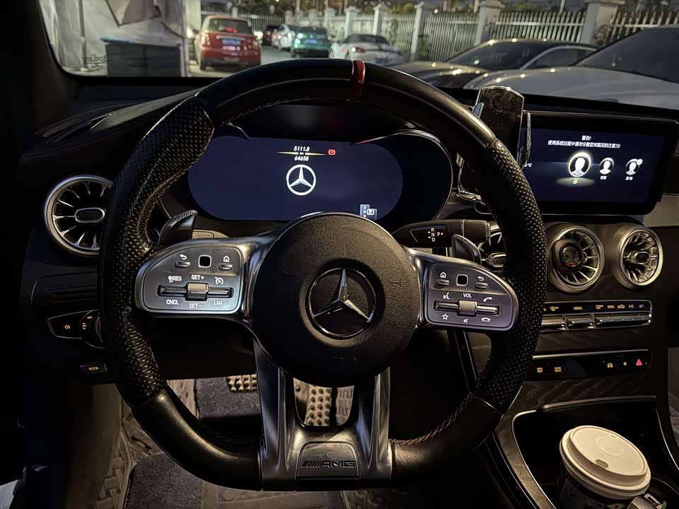 Mercedes-Benz GLC AMG