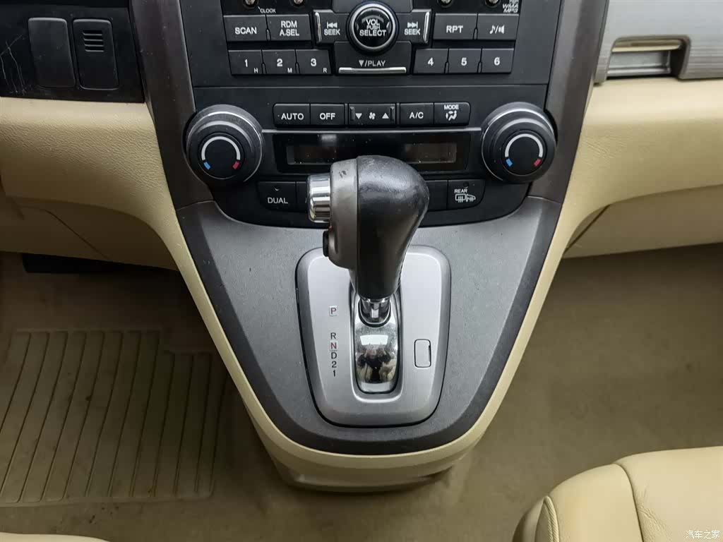 Honda CR-V, 2010 13