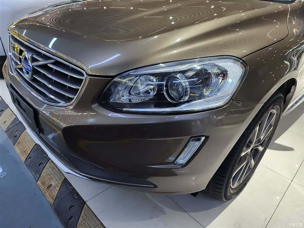 Volvo XC60, 2018 24