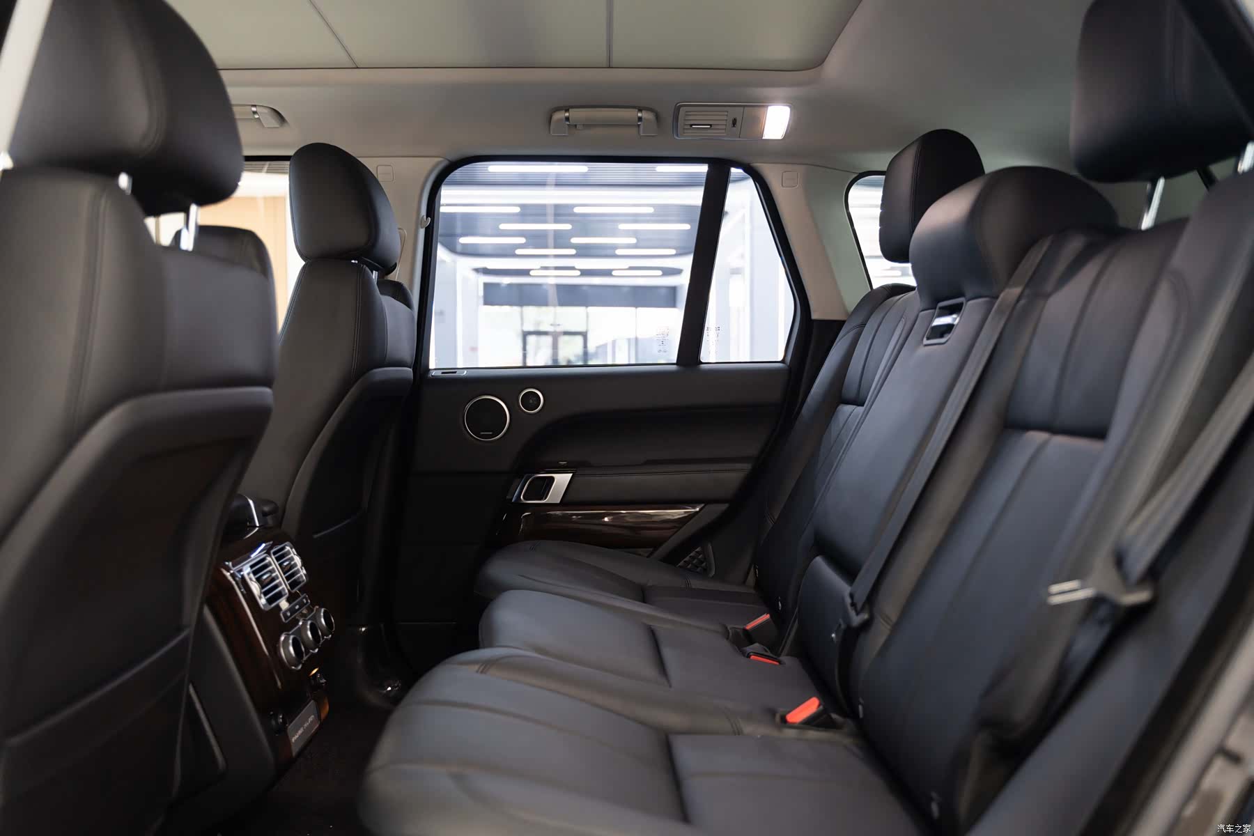 Land Rover Range Rover, 2018 14