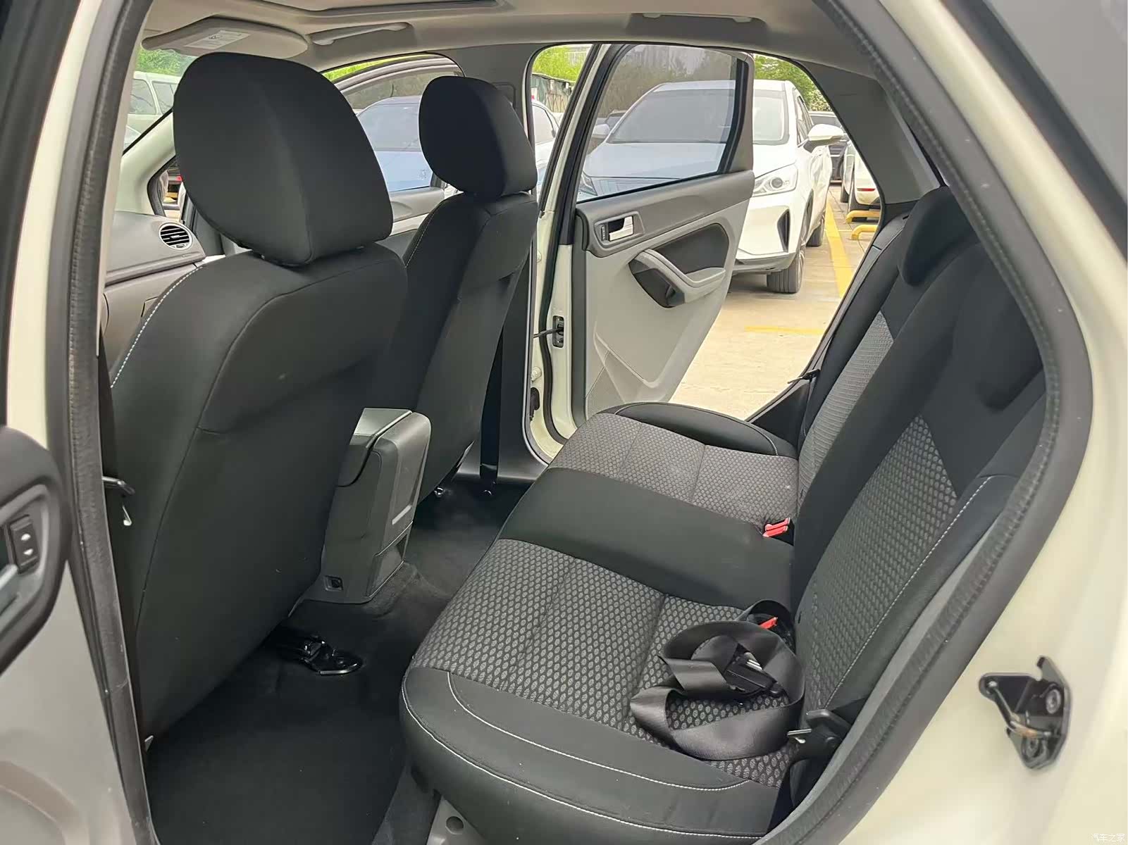 Ford Focus, 2016 все фото