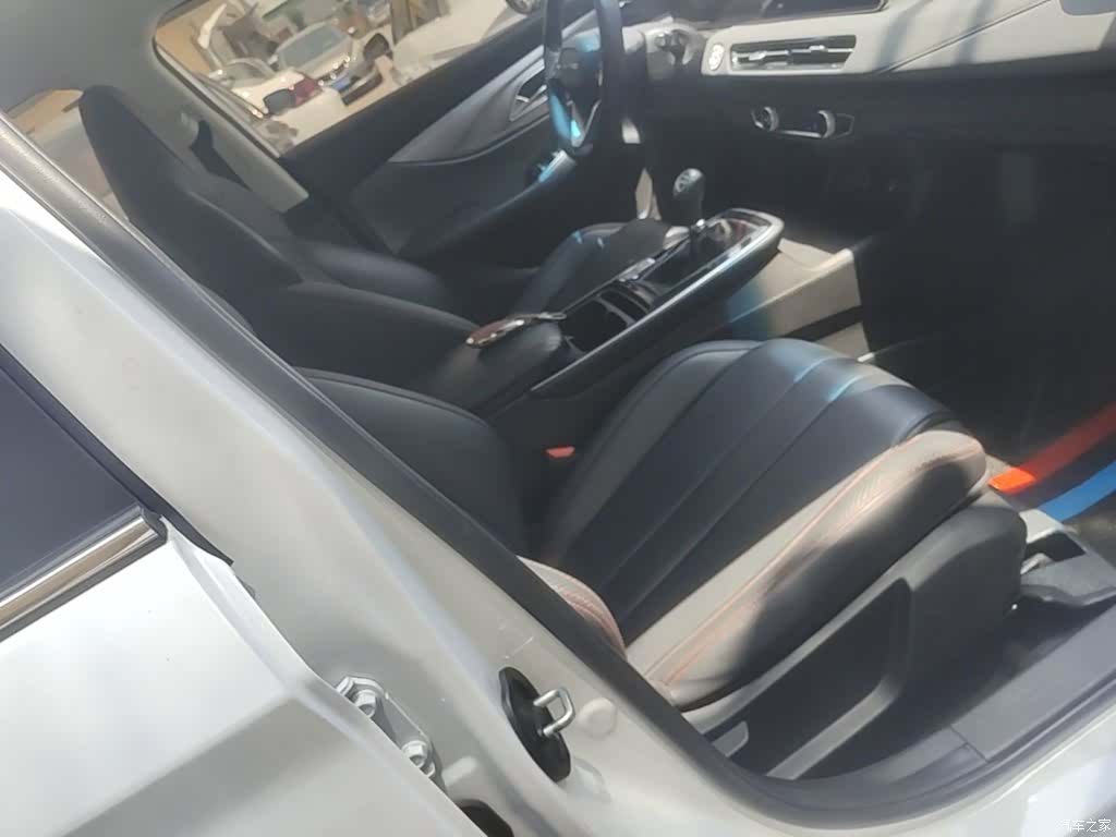 BAIC U5, 2022 25