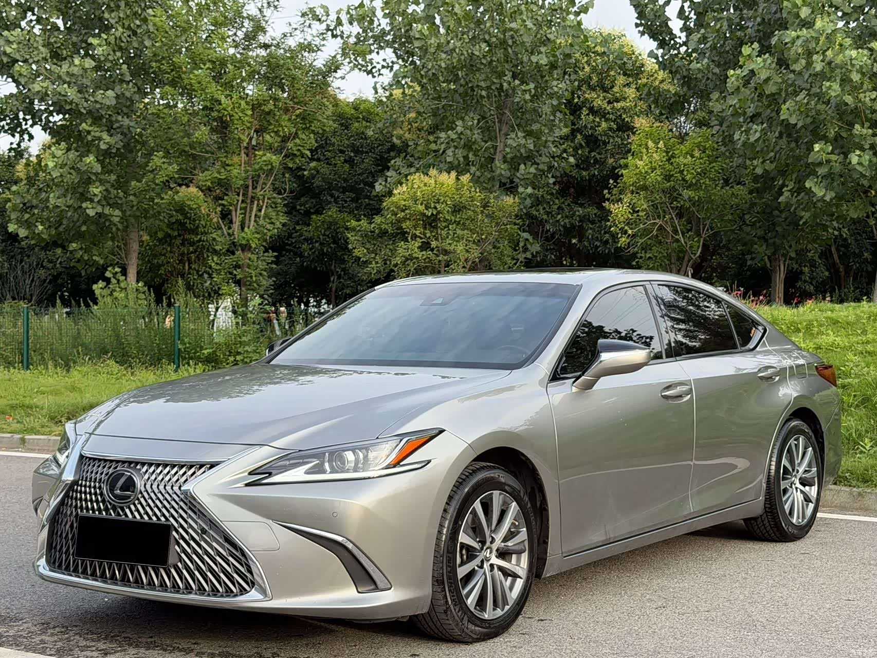 Lexus ES, 2020 2