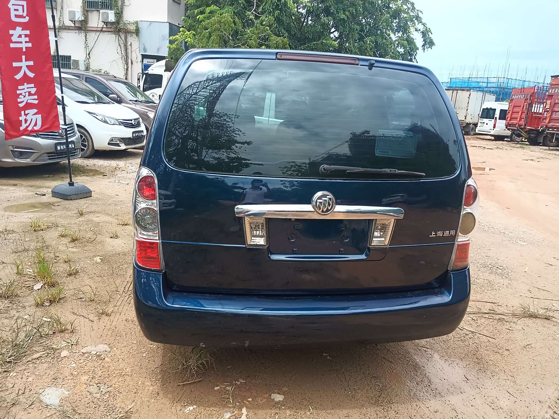 Buick GL8, 2012 8