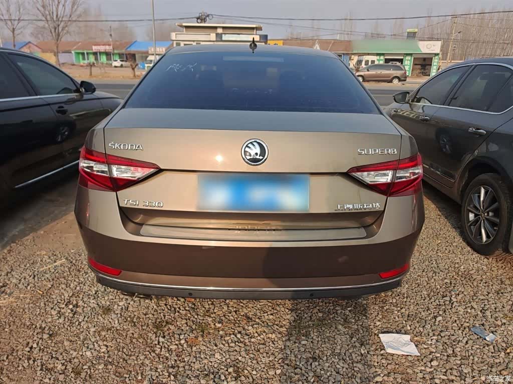 Skoda Superb, 2018 6