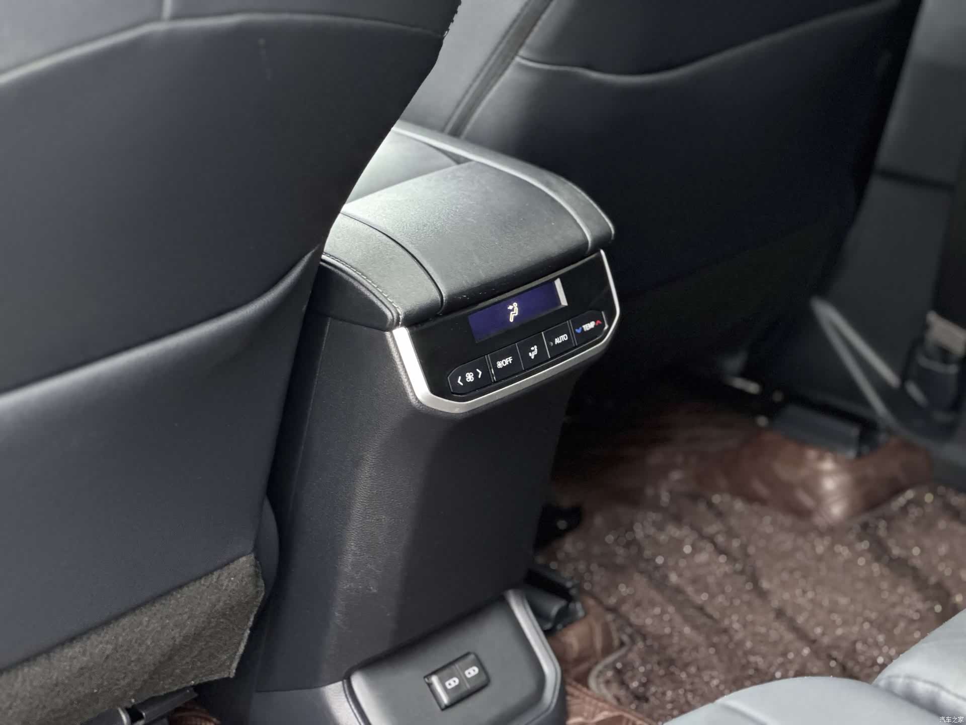 Toyota Highlander, 2023 13