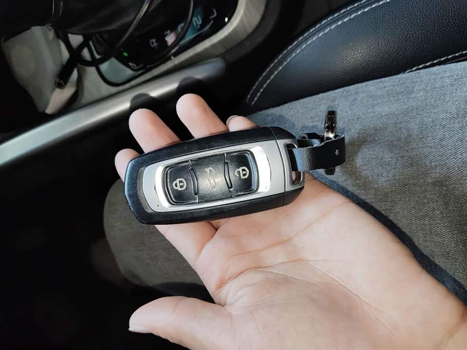 Geely Vision X3