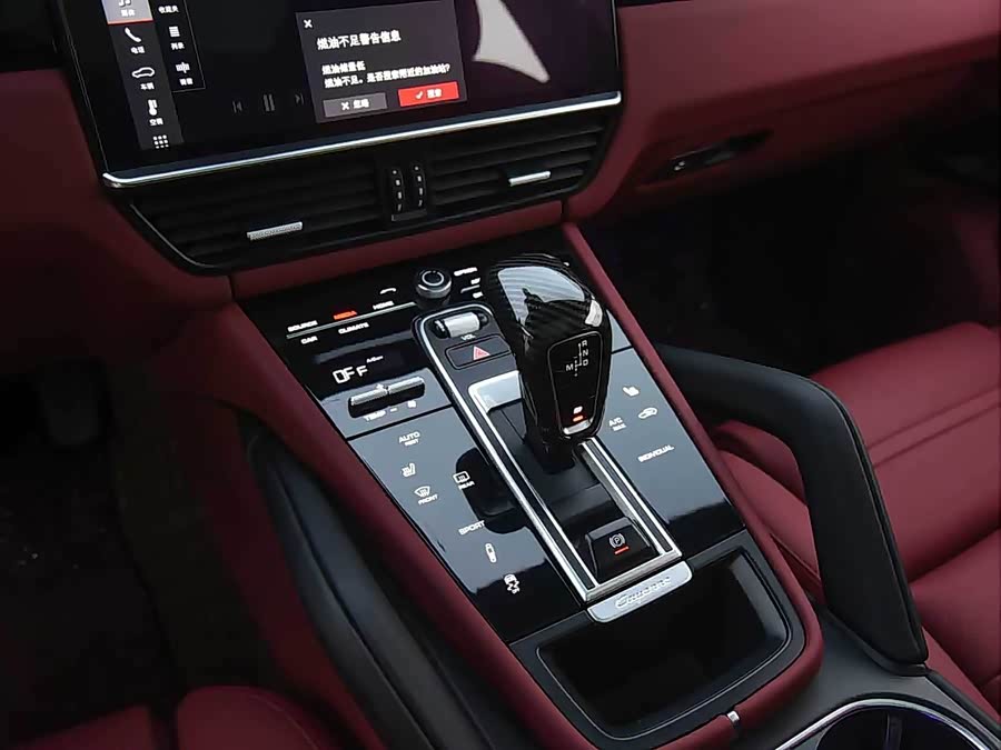 Porsche Cayenne 2019, фото 10