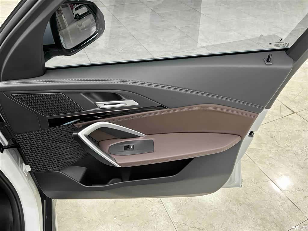 BMW X1, 2023 13