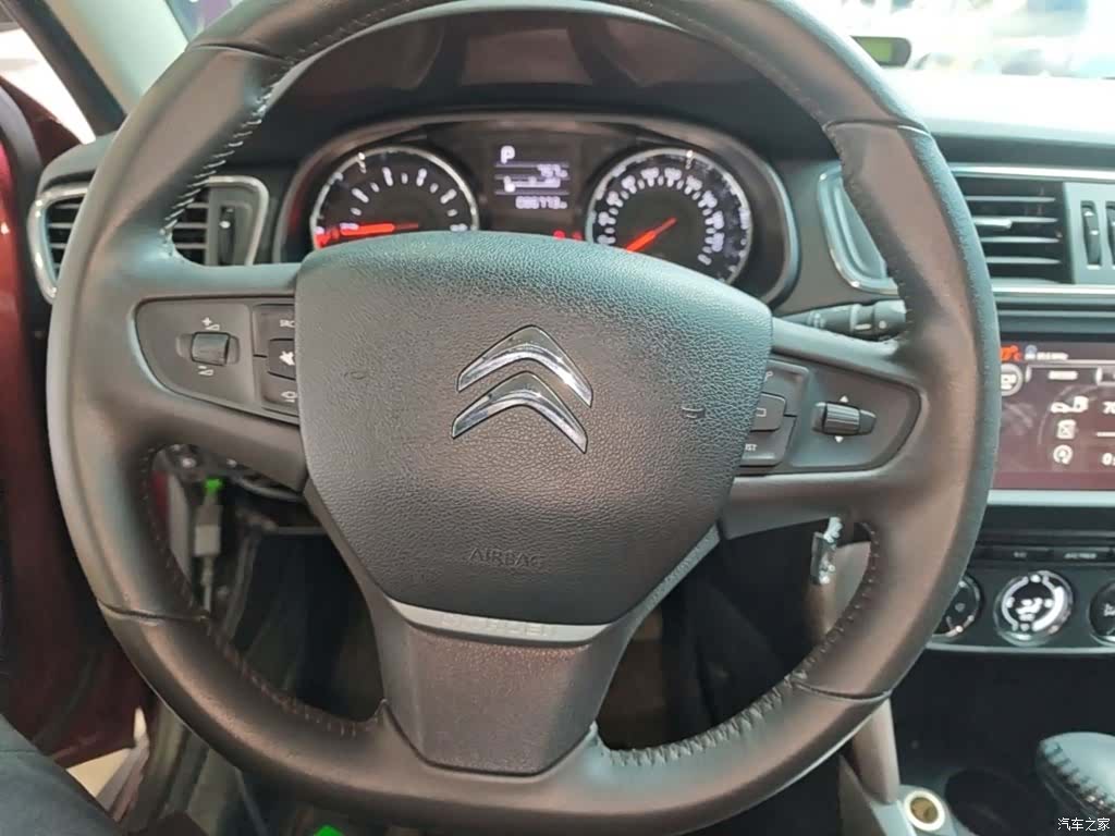 Citroen C3-XR, 2016 11