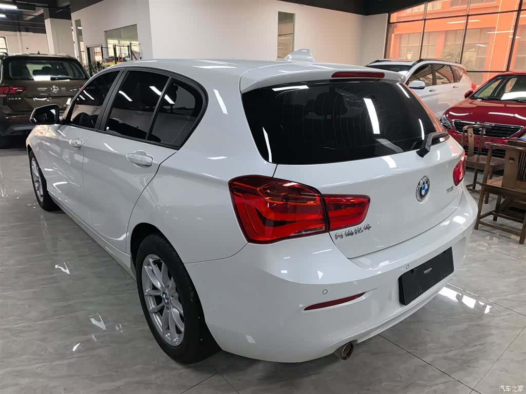 BMW 1 Series, 2019 23