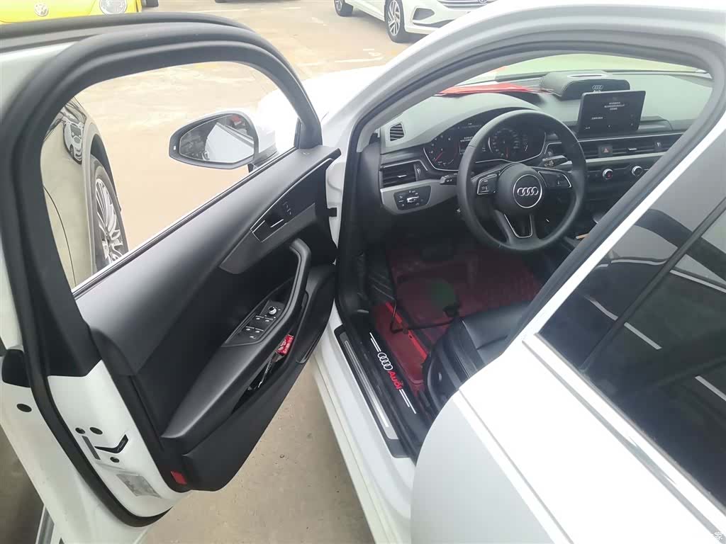 Audi A4L, 2019 12
