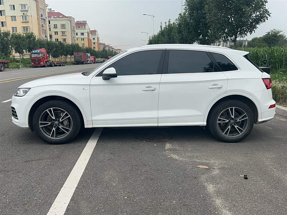 Audi Q5L