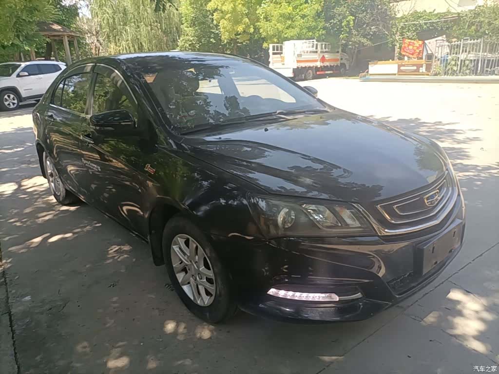 Geely Emgrand, 2017 4