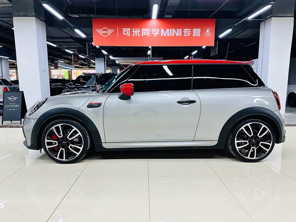 MINI JCW