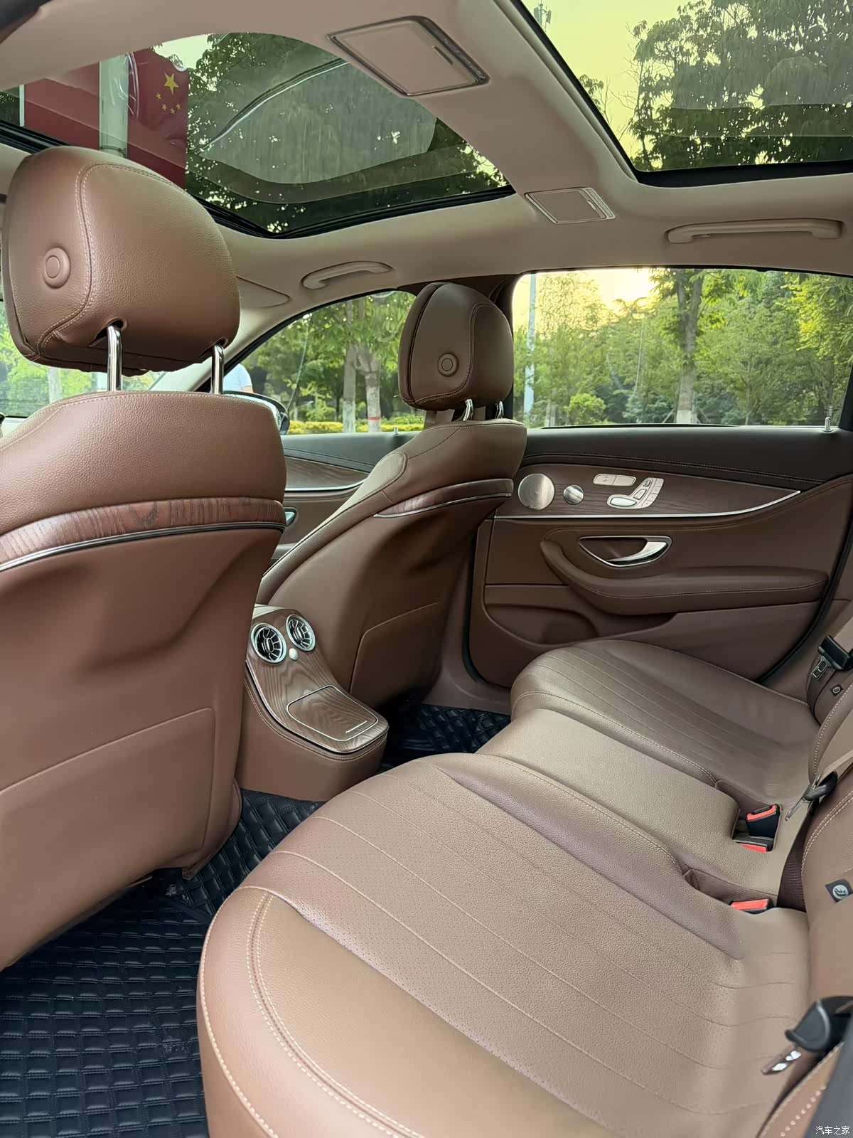 Mercedes-Benz E-Class, 2021 9