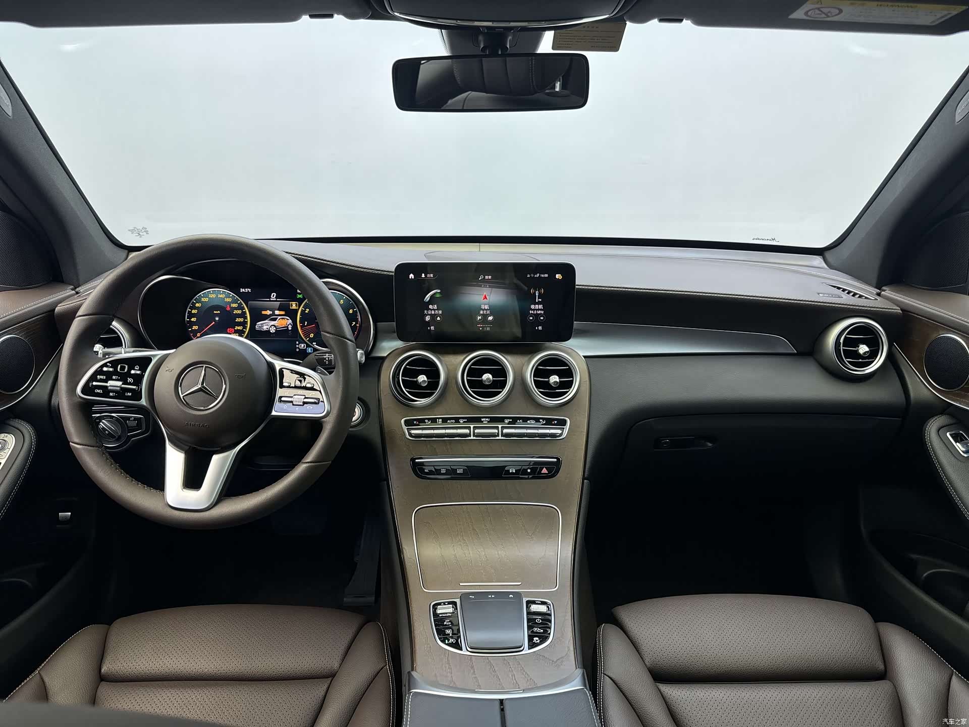 Mercedes-Benz GLC, 2023 6