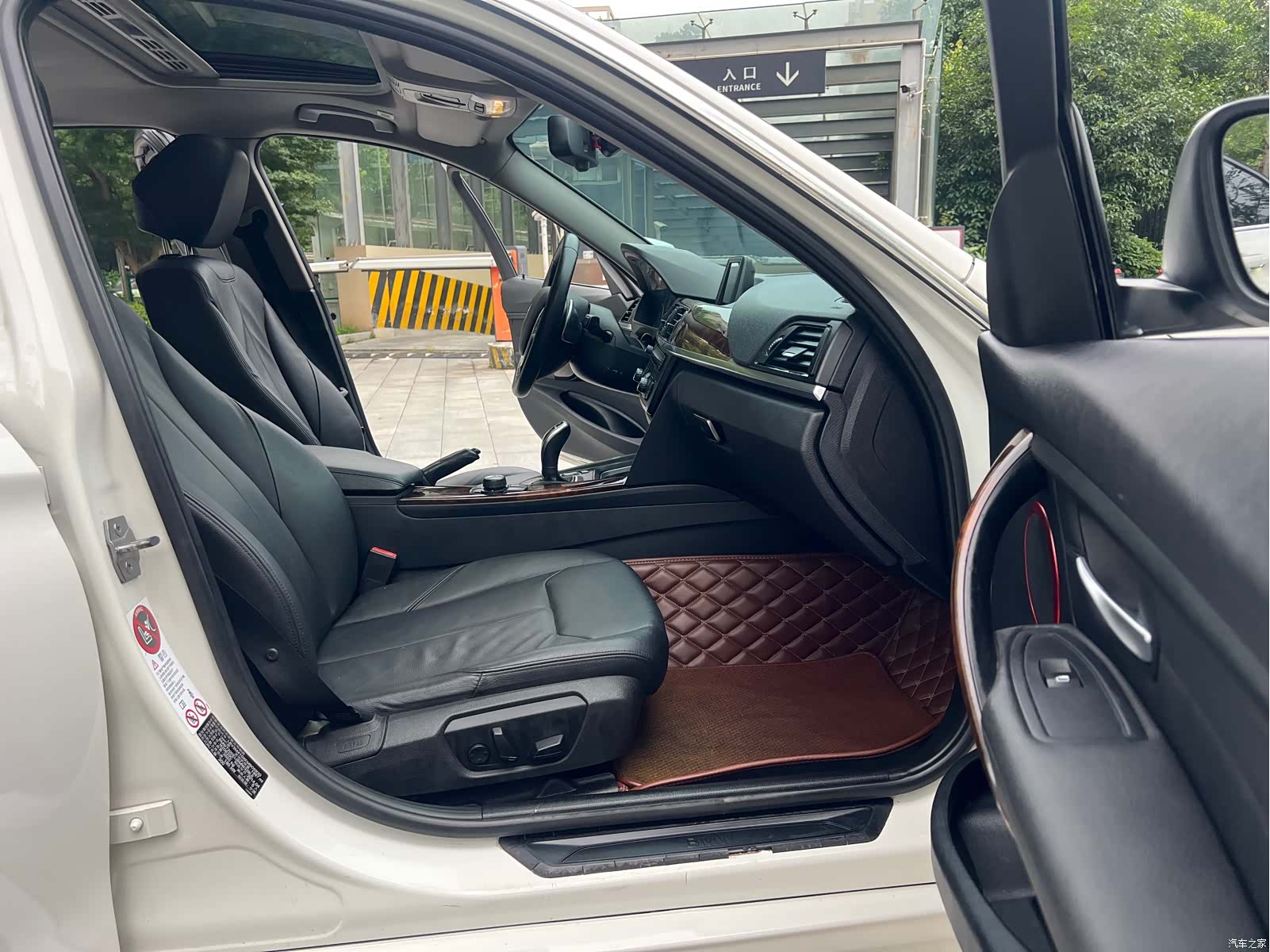 BMW 3 Series, 2014 12