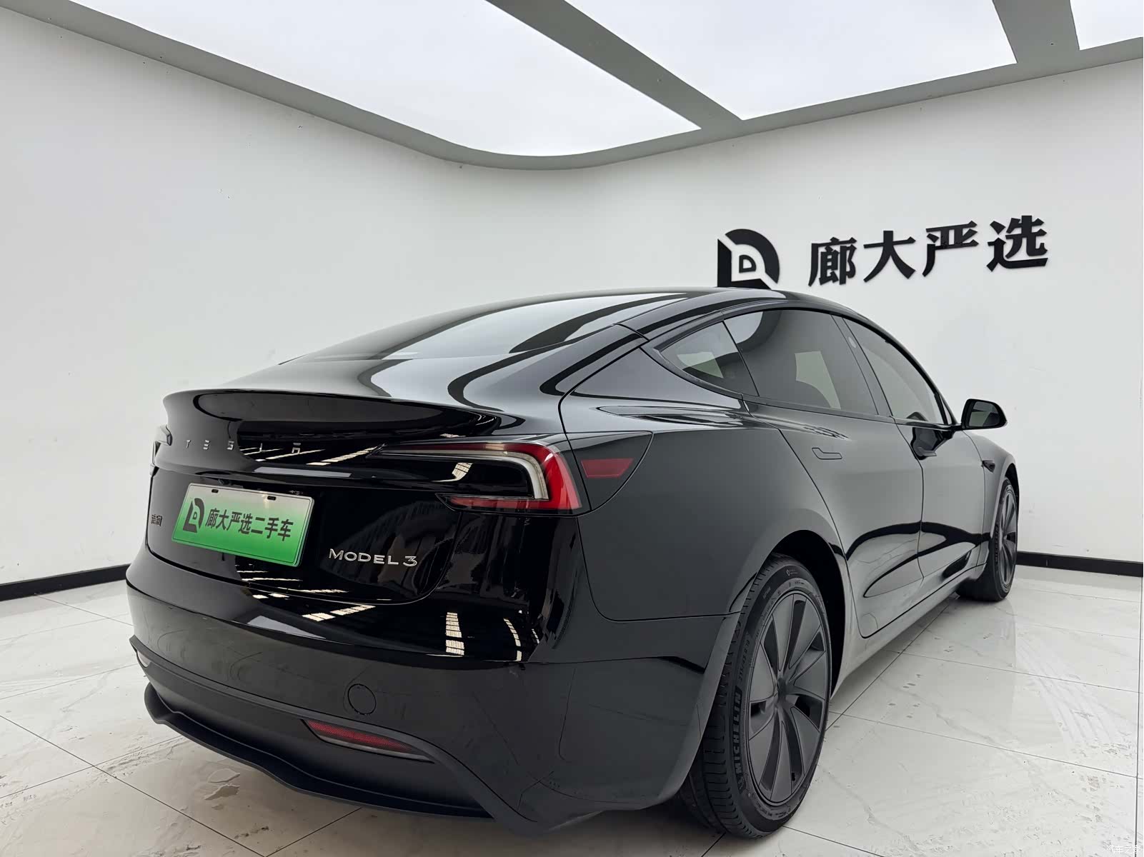 Tesla Model 3, 2023 6