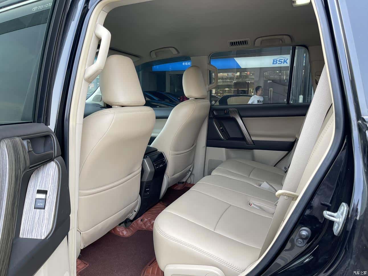 Toyota Prado, 2013 11