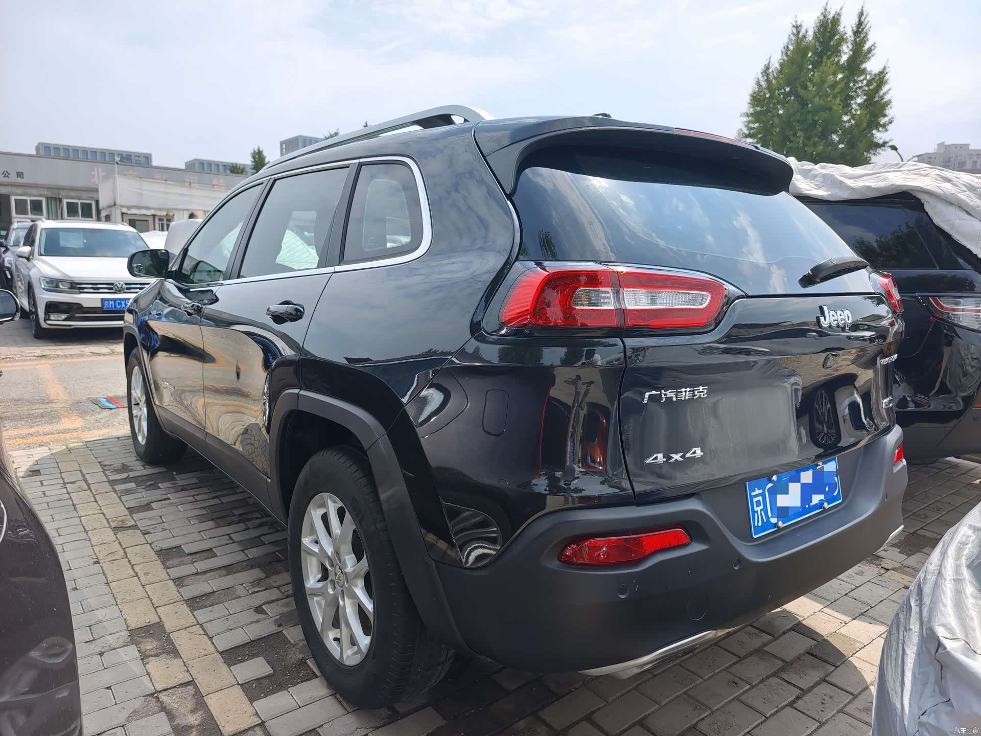Jeep Cherokee, 2016 13