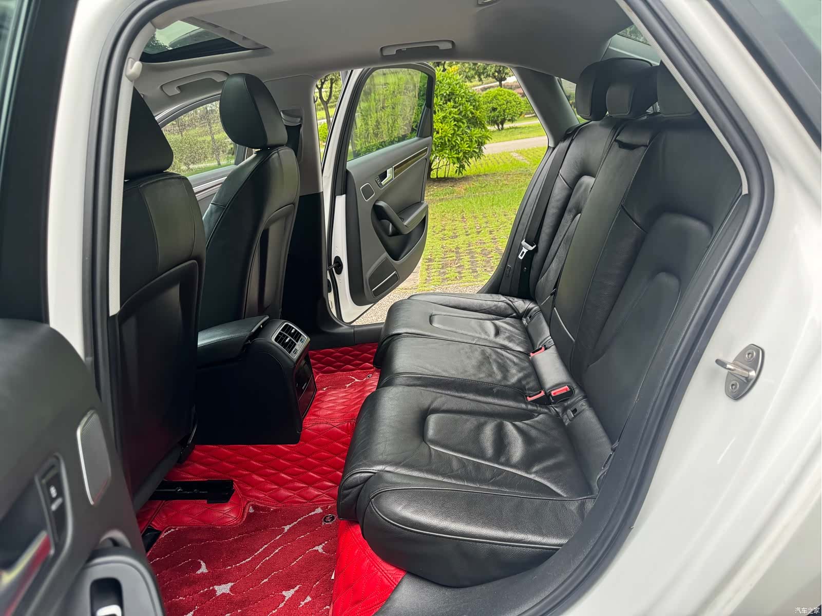 Audi A4L, 2013 10