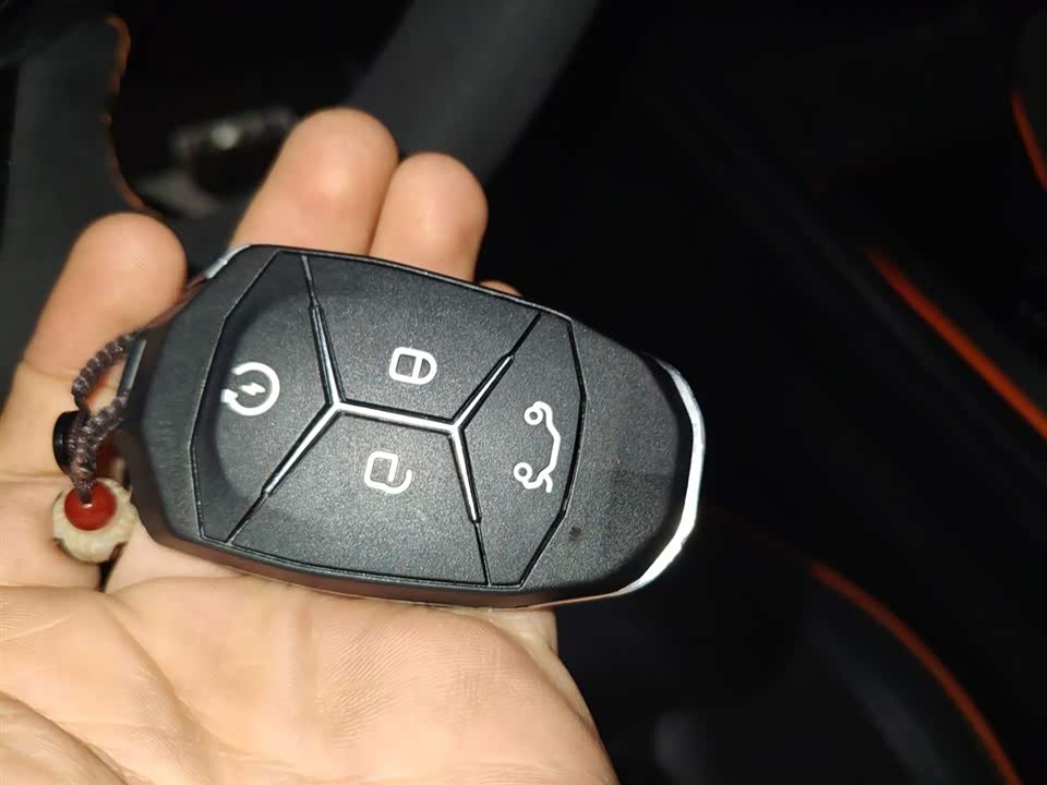 Lynk & Co 02 Hatchback