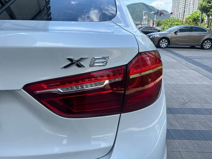 BMW X6 2017 xDrive28i