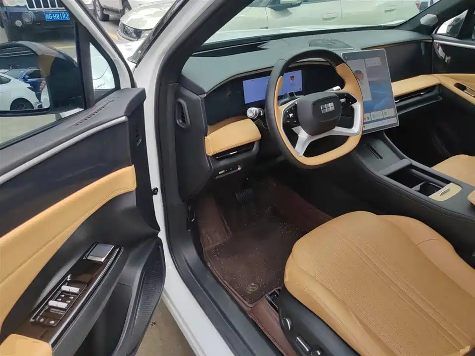 Geely Galaxy Galaxy L7