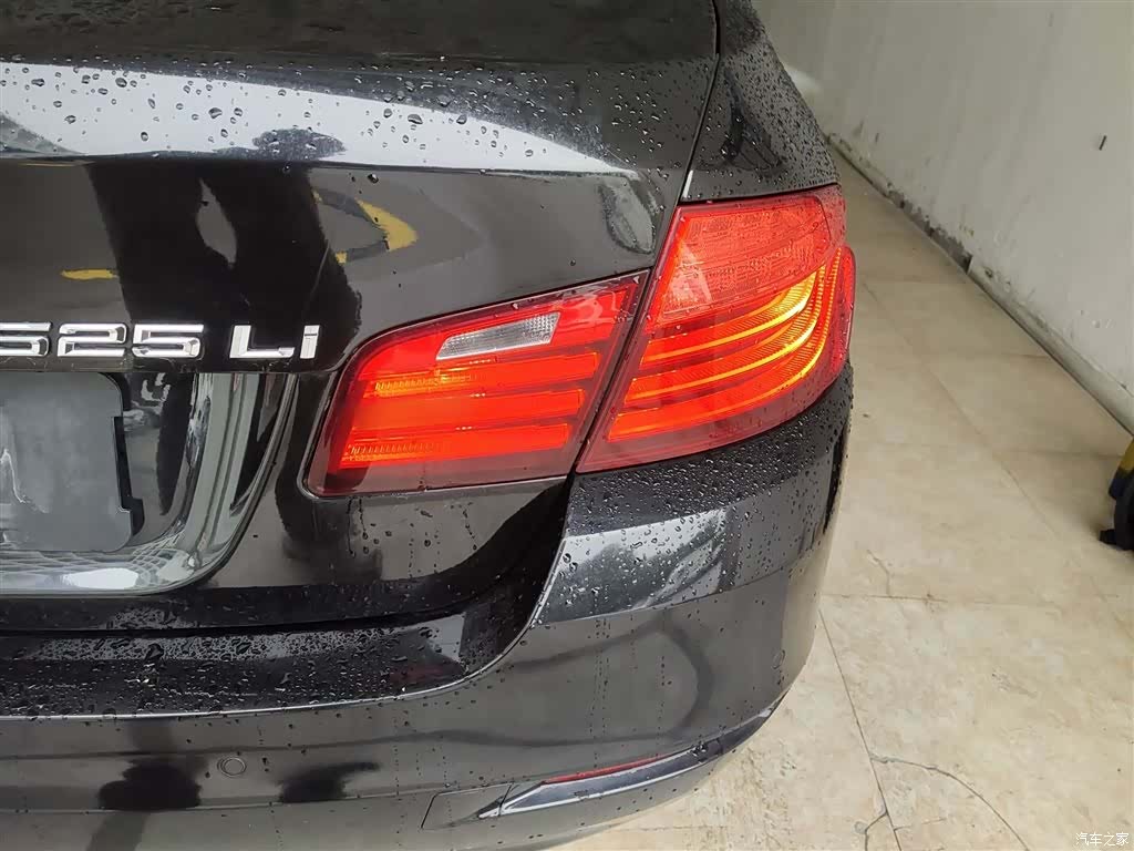 BMW 5 Series, 2016 24