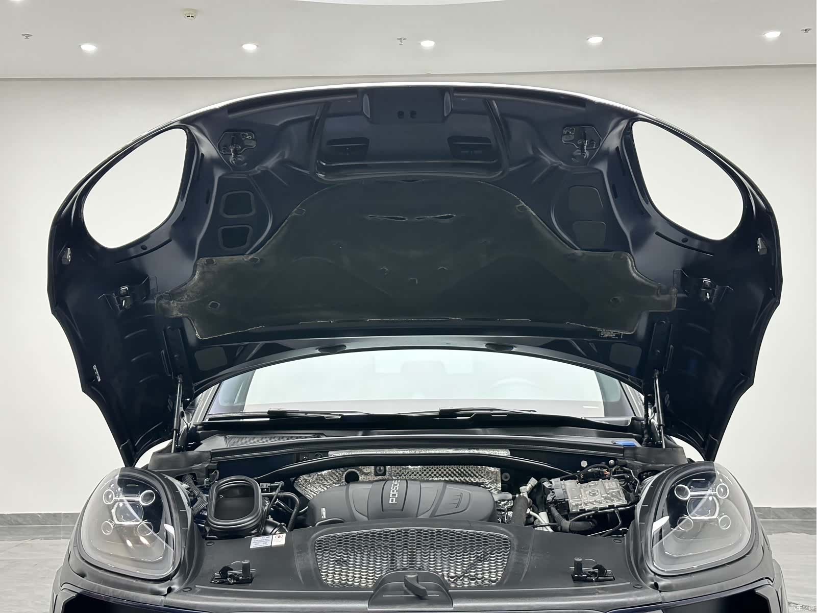 Porsche Macan, 2021 22