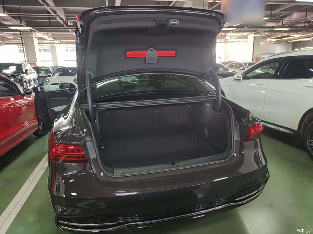 Audi A7L, 2026 19