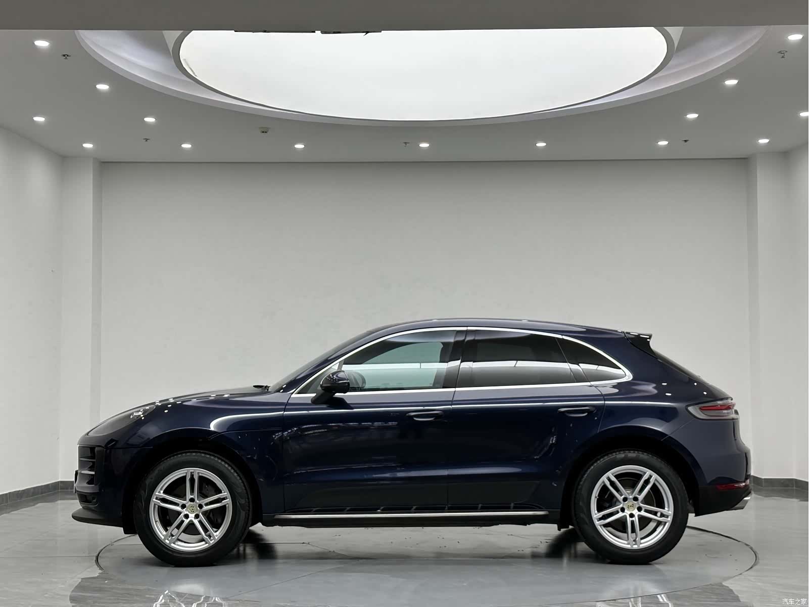 Porsche Macan, 2021 все фото