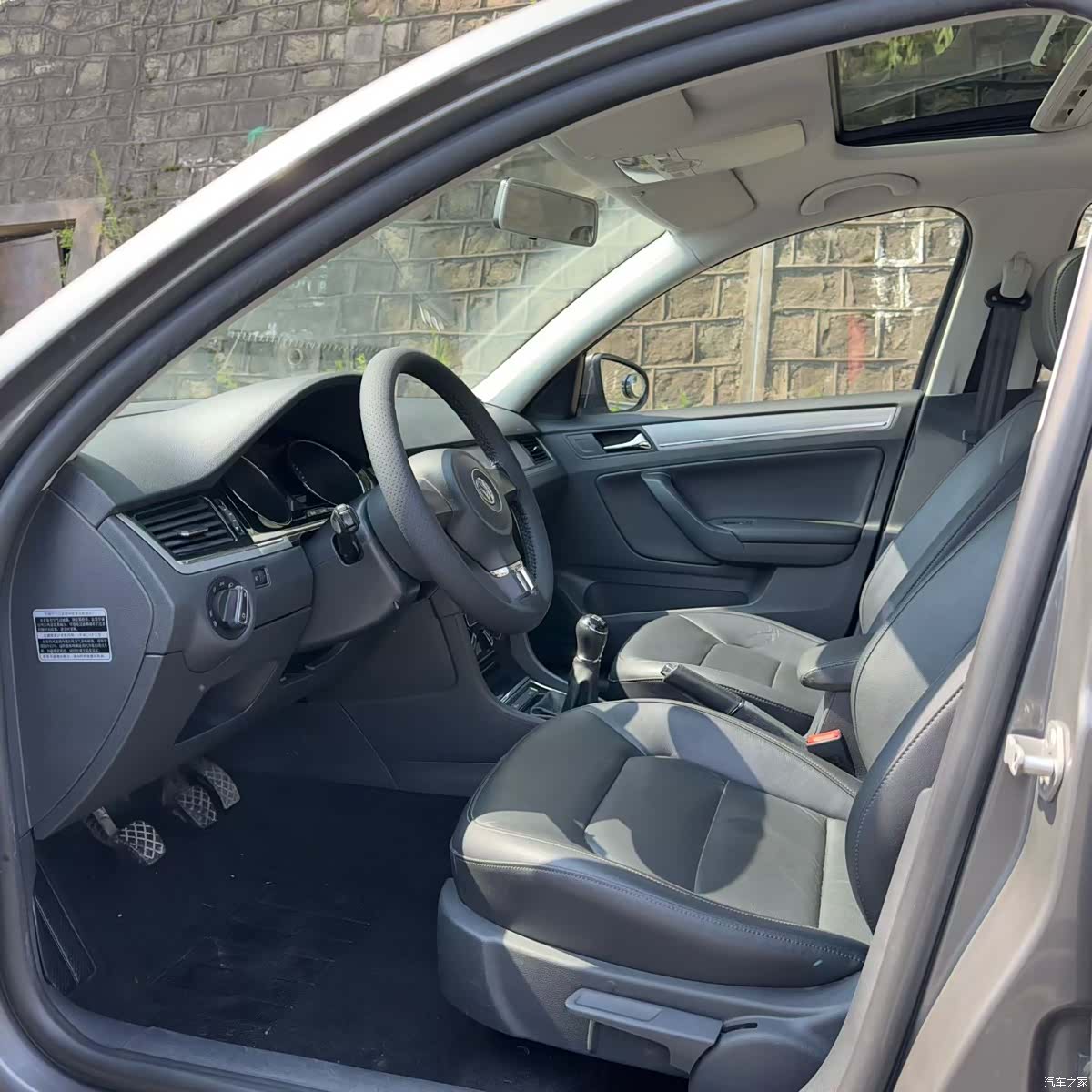 Volkswagen Bora, 2013 все фото