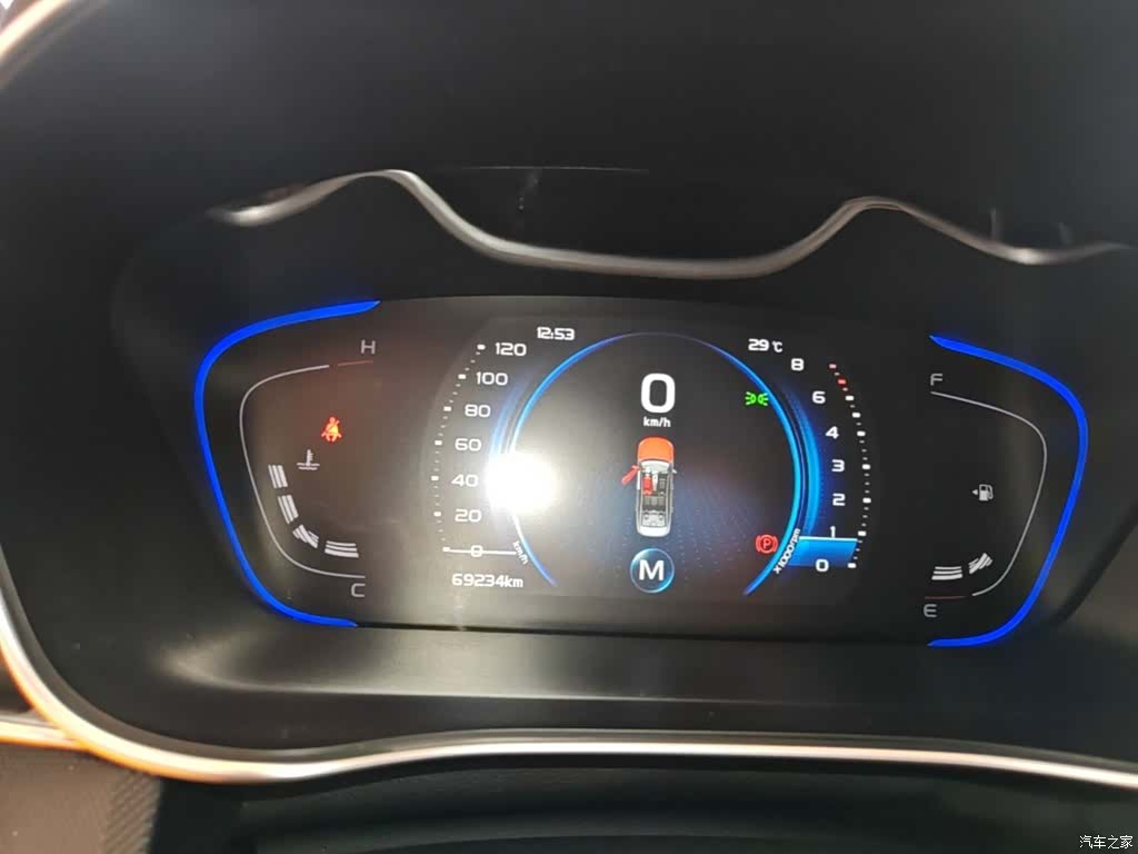 Geely Binray, 2019 8