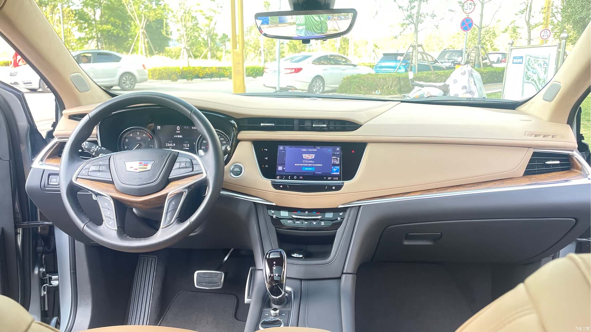 Cadillac XT5, 2025 8