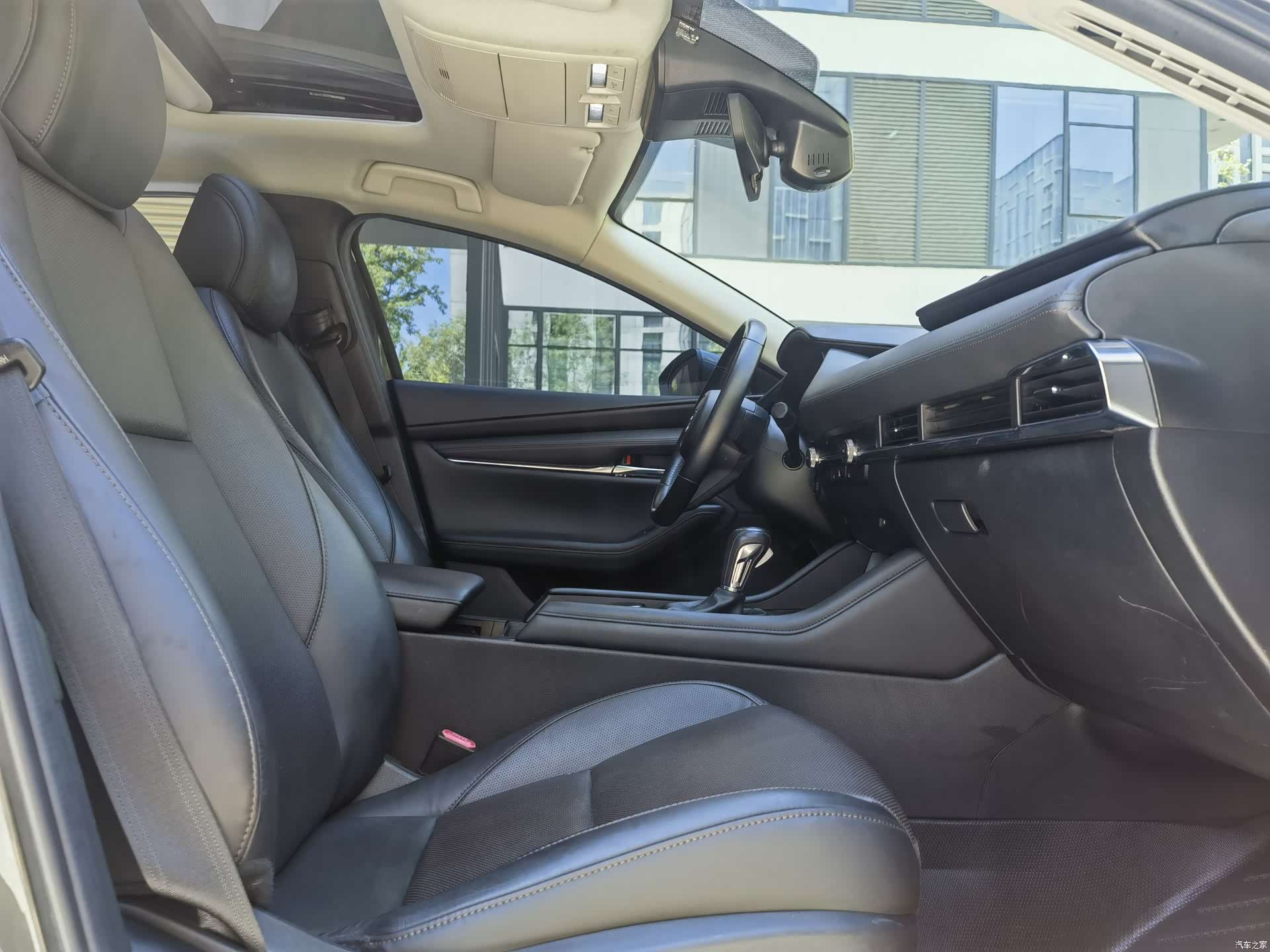 Mazda Mazda3, 2020 14