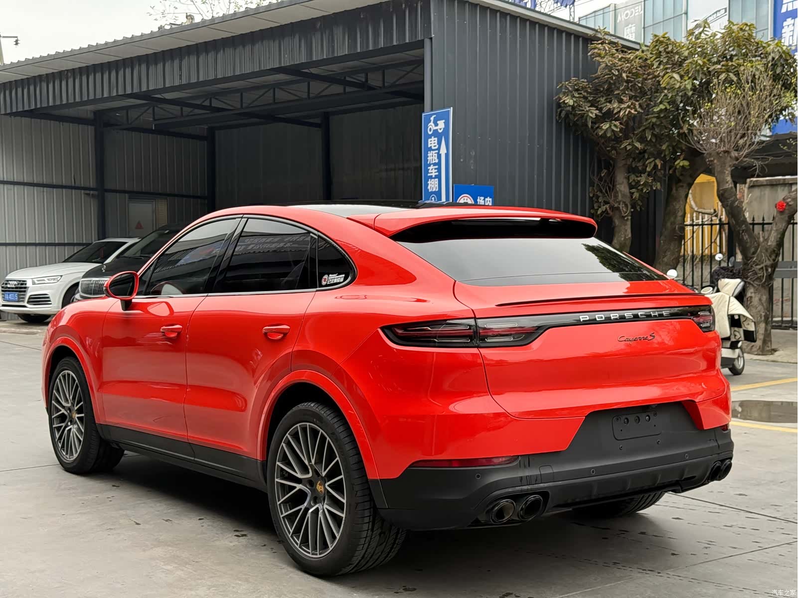 Porsche Cayenne, 2020 12