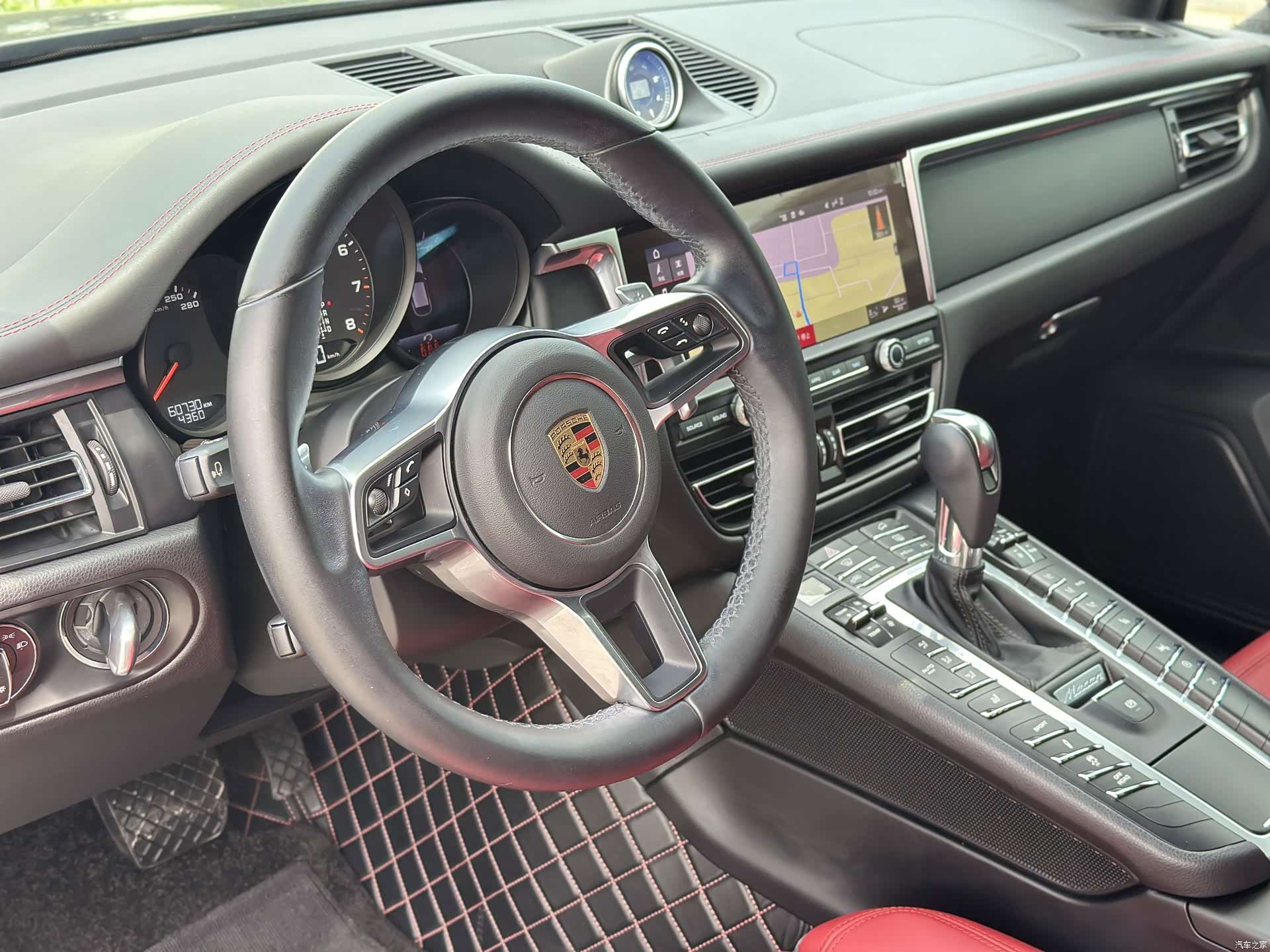Porsche Macan, 2021 6