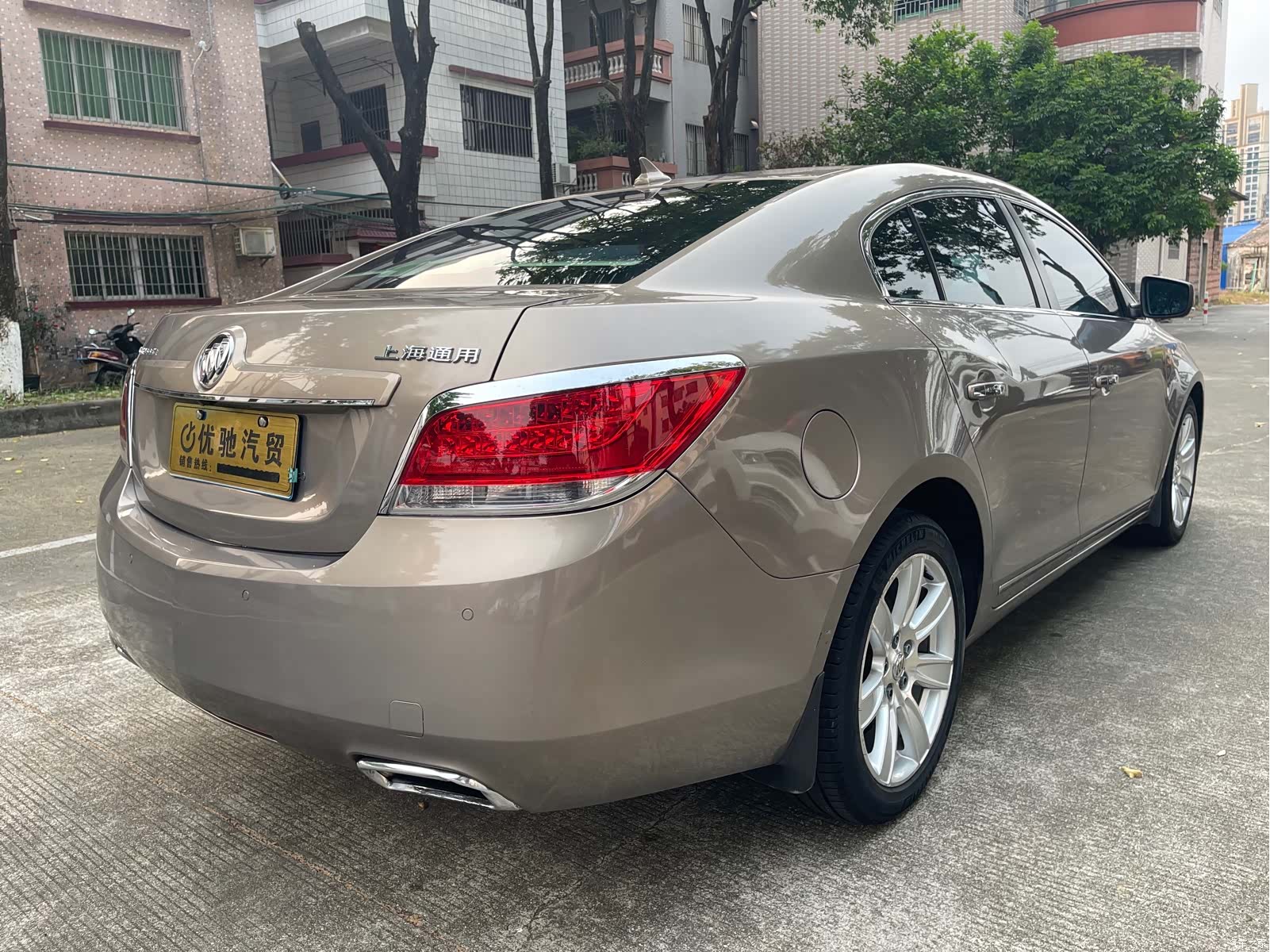 Buick LaCrosse, 2013 7