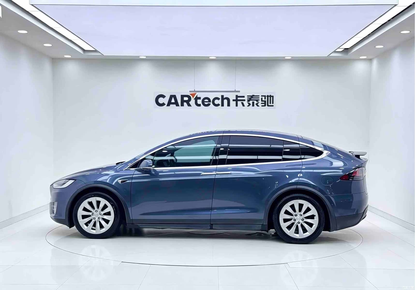 Tesla Model X, 2020 6