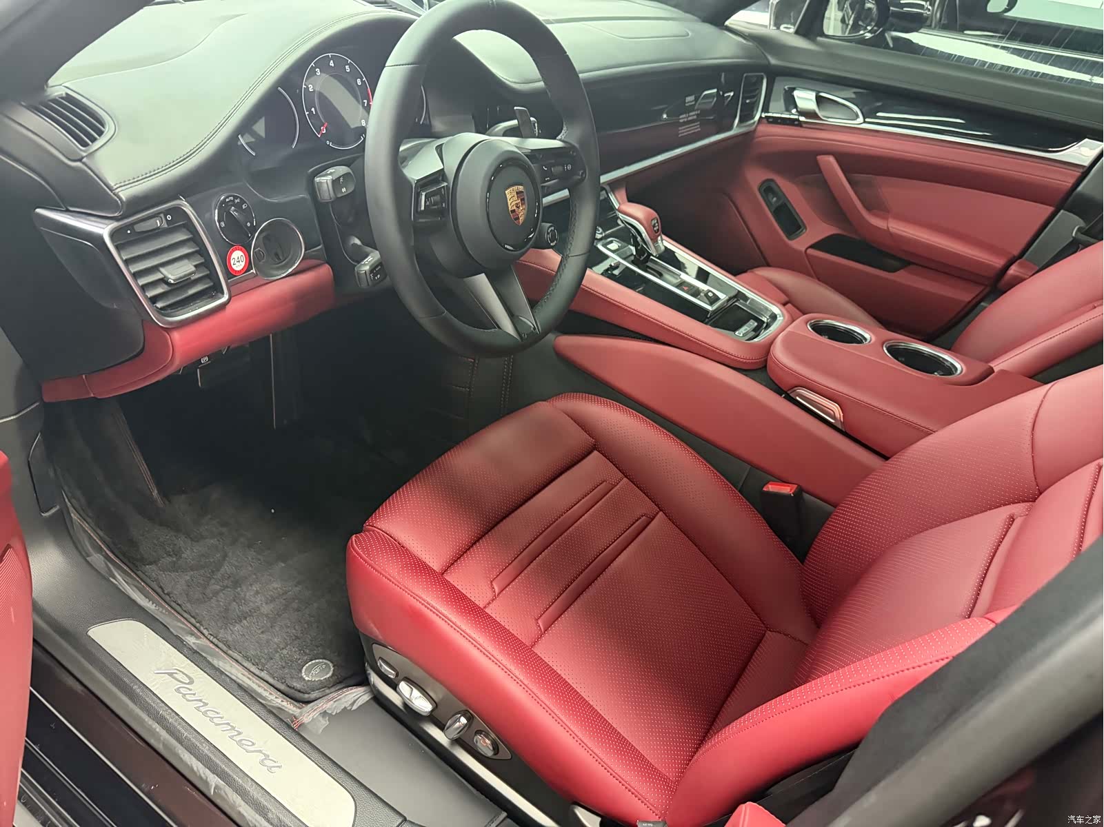 Porsche Panamera, 2013 4