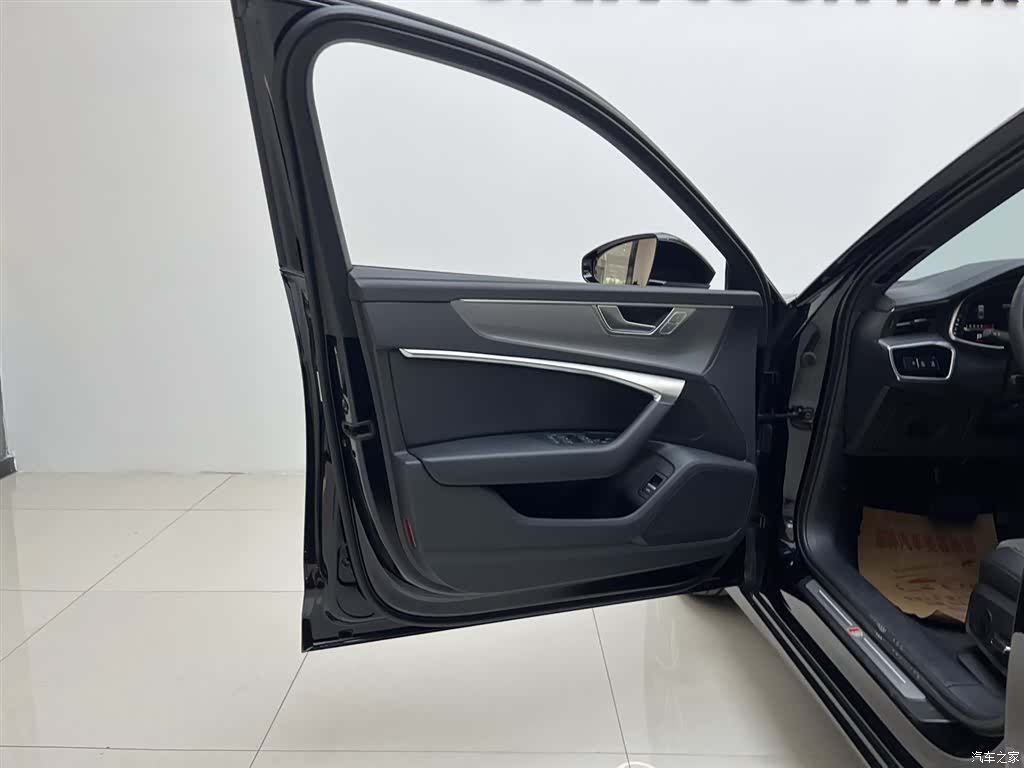 Audi A6L, 2024 13