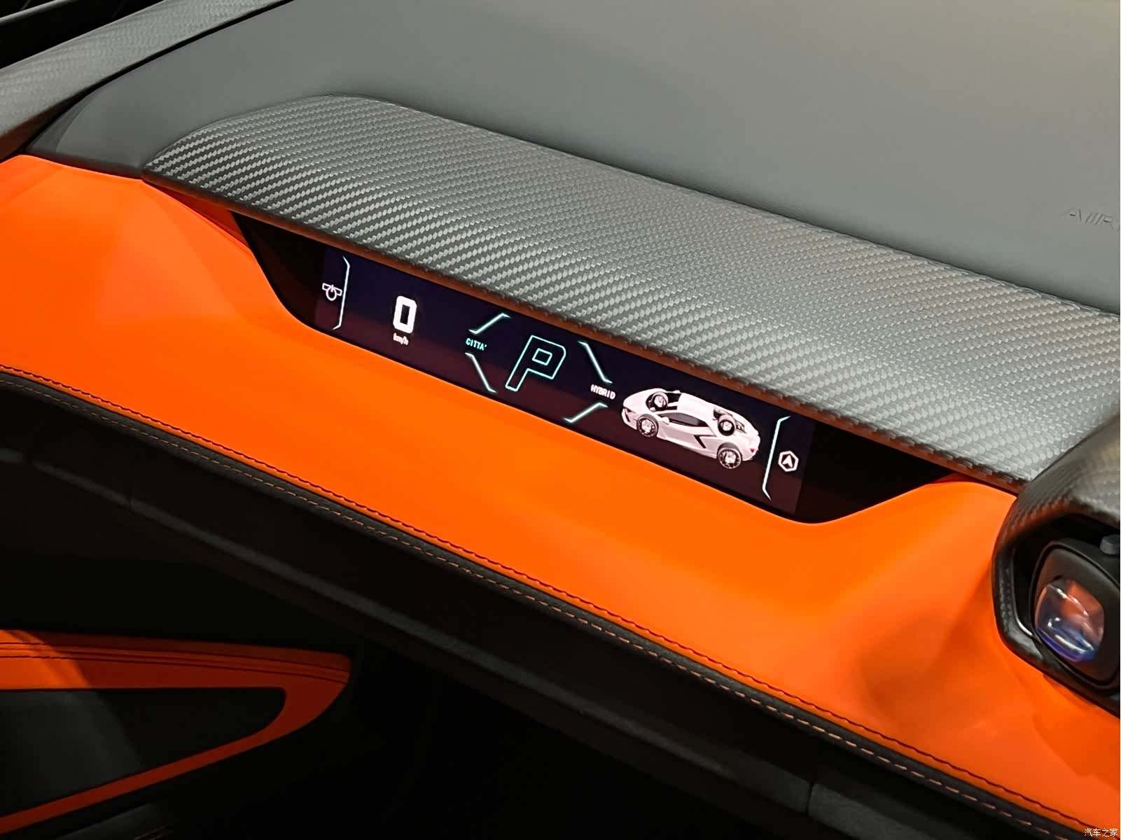 Lamborghini Revuelto, 2025 17